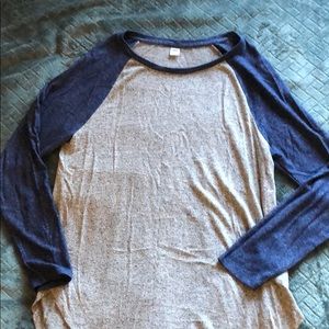 Long sleeve tee
